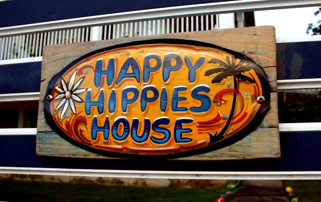 Apartament Happy Hippies House Sainte-Rose Zewnętrze zdjęcie
