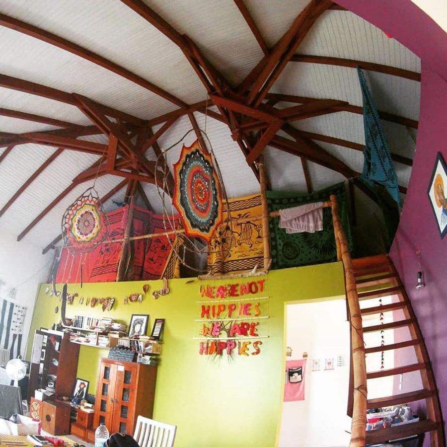 Apartament Happy Hippies House Sainte-Rose Zewnętrze zdjęcie