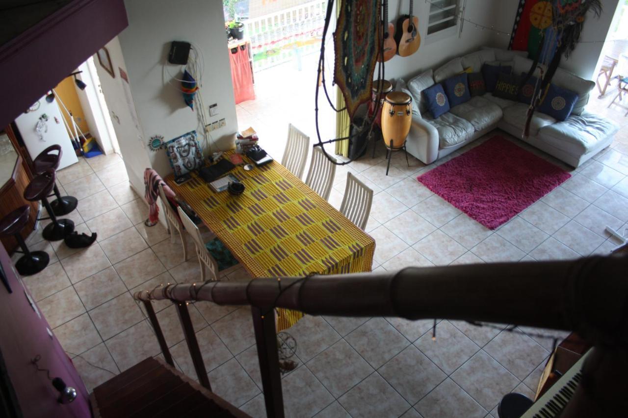 Apartament Happy Hippies House Sainte-Rose Zewnętrze zdjęcie